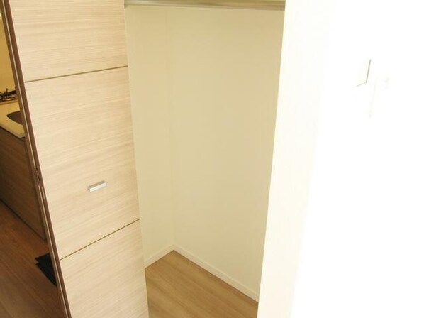 スパシエソリデ世田谷砧の物件内観写真